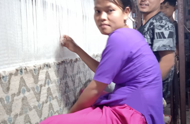 Custom bespoke handmade rugs crafted in Nepal – Himalaya Carpet Industries