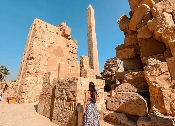 passeios de um dia na cidade de luxor com guia em portugues e traslado em veiculo moderno 