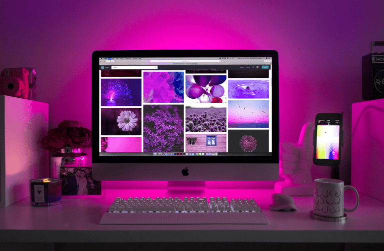 a computer monitor screen with a computer monitor and a keyboard