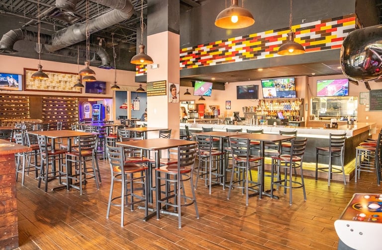 Big Lu's Pizzeria & Pub Italian Sports Bar