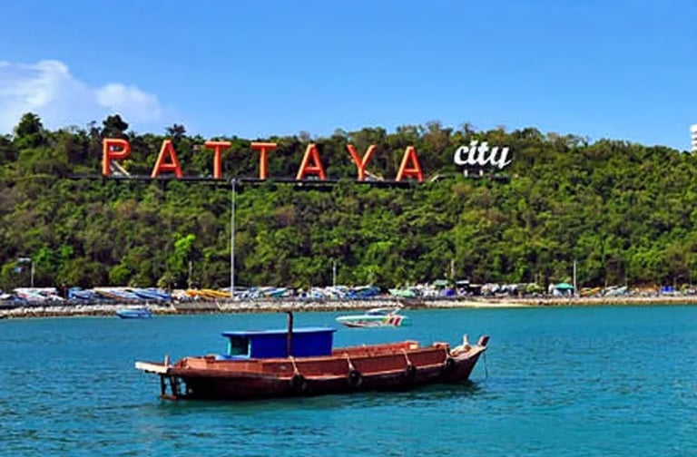 Budget Pattaya tour package with Coral Island boat ride and city sightseeing