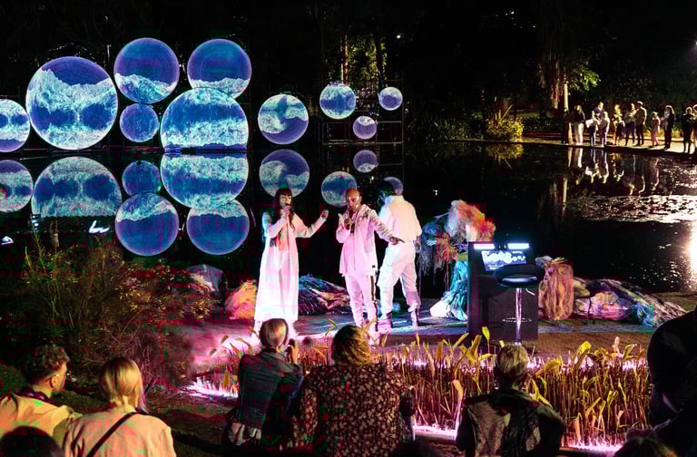 Giant projection mapped screen sculpture for Botanica Festival, Brisbane City Council