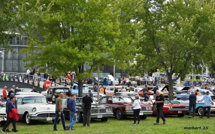 Week-end vintage de Québec, la foule