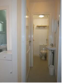 Les Sources Gîte/Apartment toilet