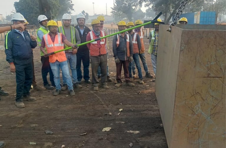 Hands-free lifting safety website design for PSC LoadGuider push pull stick with blue footer and cle