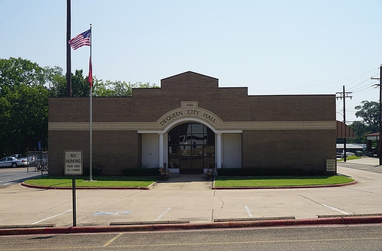 Porta potty De Queen