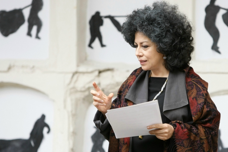 Doris Salcedo é uma das mais impactantes artistas da arte contemporânea