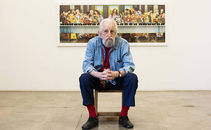 Nelson Leirner (1932-2020) é reconhecido como uma figura incontornável no panorama das artes visuais