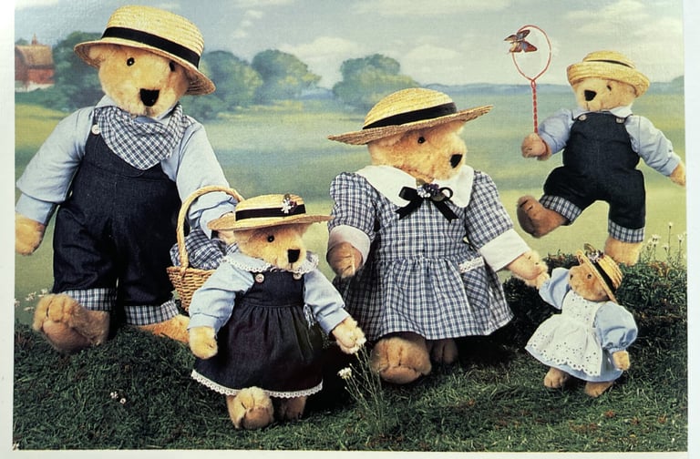 Muffy VanderBear Family teddy bears dressed in gingham, denim and straw hats