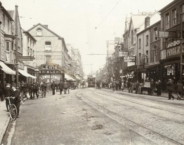 Lewis Lewis drapers and one time department store