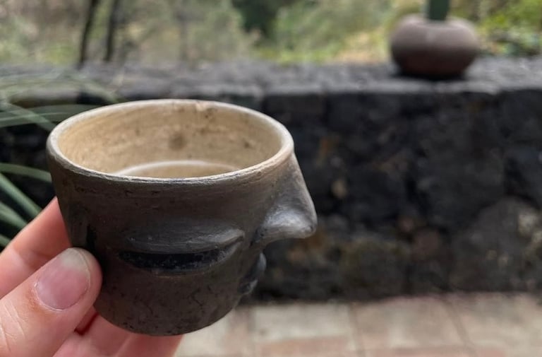vaso de mezcal de ceramica