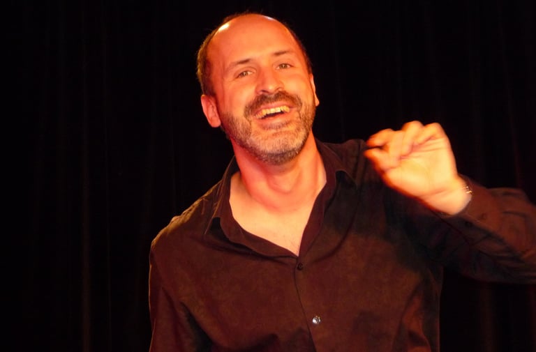 élève cours stand-up paris-Comic Academy - pascal Daubias