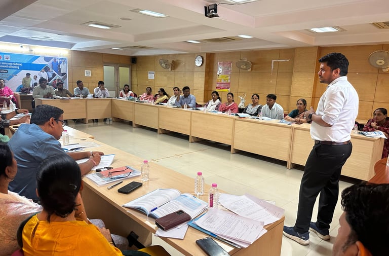 KGMU MEDICAL COLLEGE ANUPAM BEST PSYCHIATRIST SONALI PEDIATRIC DOCTOR