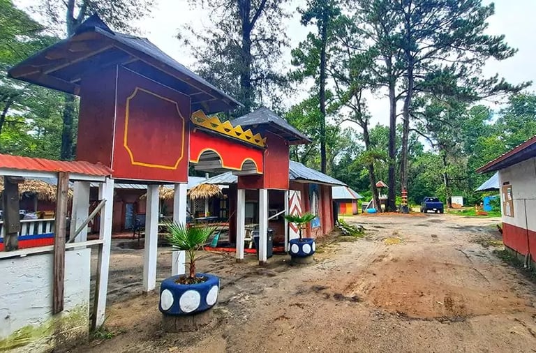 Market Bazar at Oyotunji African kingdom