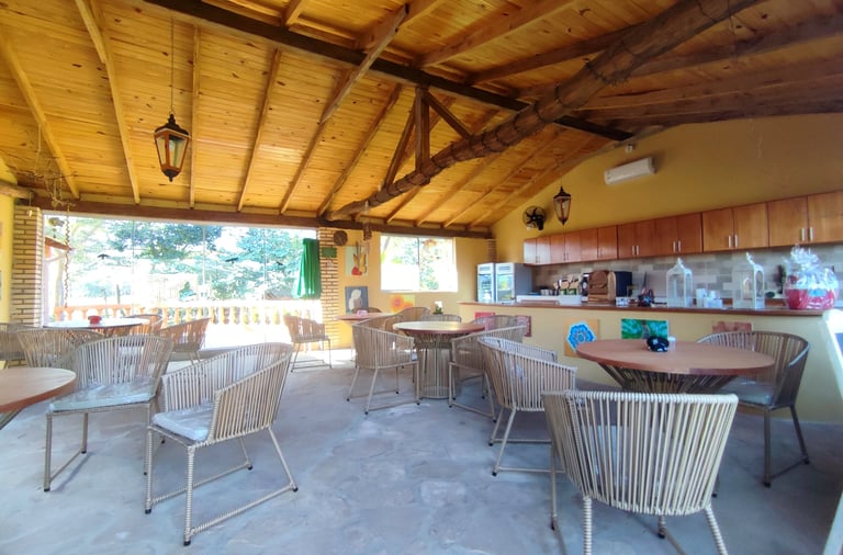 Veranstaltungsraum/Cafe zum Mieten in Itati, bei Coonia Independencia, Paraguay