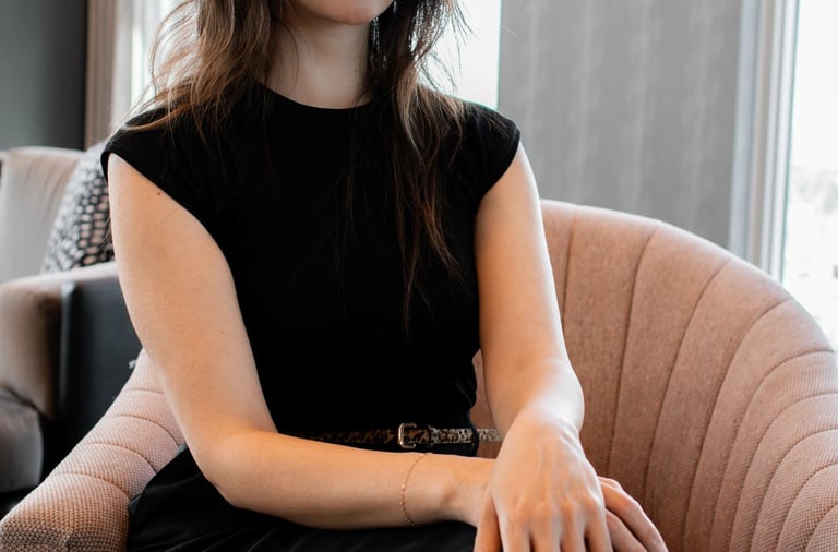 Jasmine Boloori, rdh, LuminouSmiles
