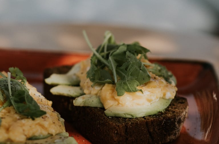 Breakfast at Kahlua Jungleroom