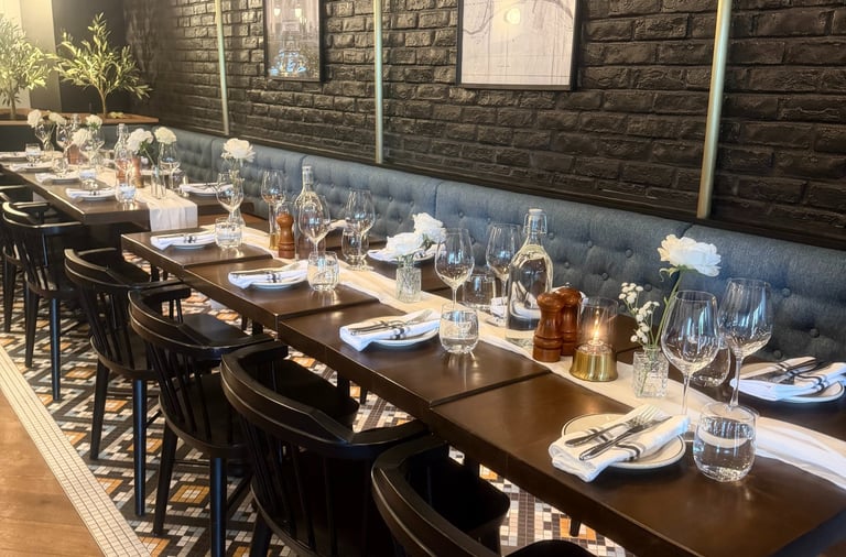 Private dining event styled by Nexevent Creations in Montreal