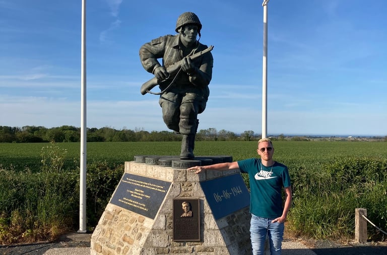 Richard Winters Memorial Sainte-Marie-du-Mont