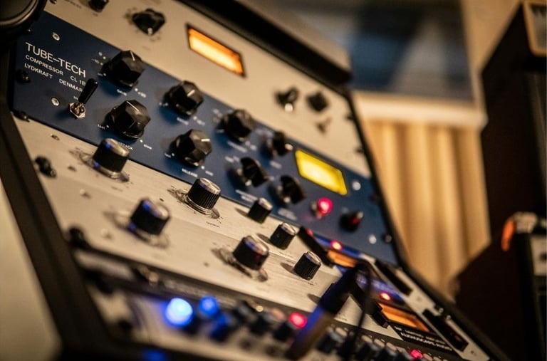 analog mixing equipment