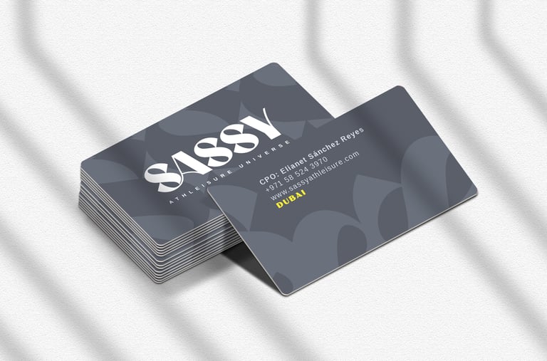 Tarjeta de visita, tarjeta de presentación, tarjeta de contacto para Sassy