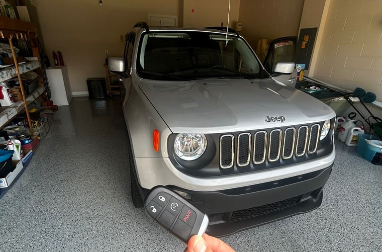 Mobile locksmith making transponder key for American brand vehicle