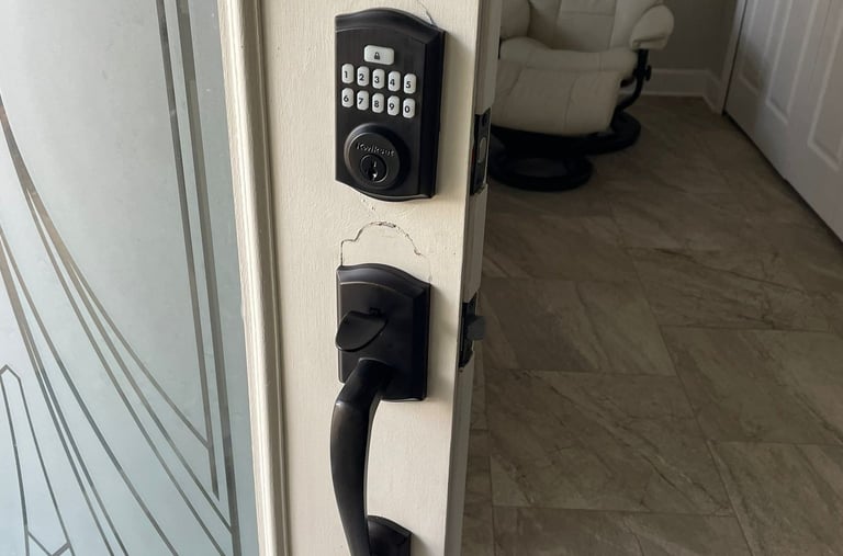 Emergency locksmith service for residential lockout in North Florida