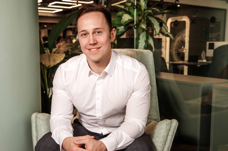 Business, Corporate Portrait Vilnius, professional linkedin portraits, headshots eimantasPhoto