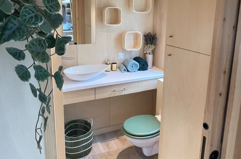 Salle de bain La Tiny du Rocher de Saignon