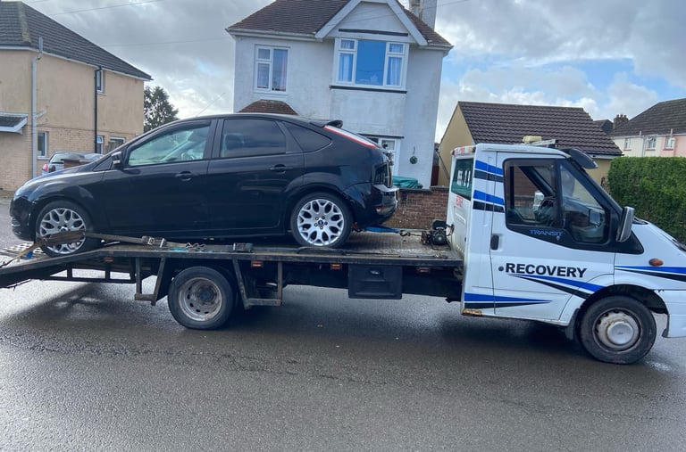 alt="Transporting a vehicle from Malvern to a local garage"