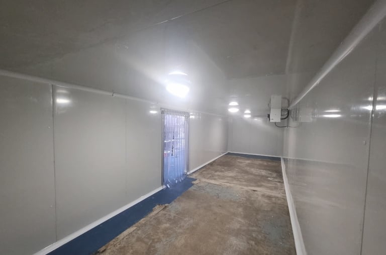 York Wholesales Meat Ltd’s cold room with split system for efficient, reliable meat storag