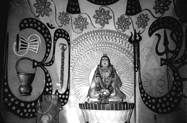 Gorakhnath, Hairakhan Vishwa Mahadham