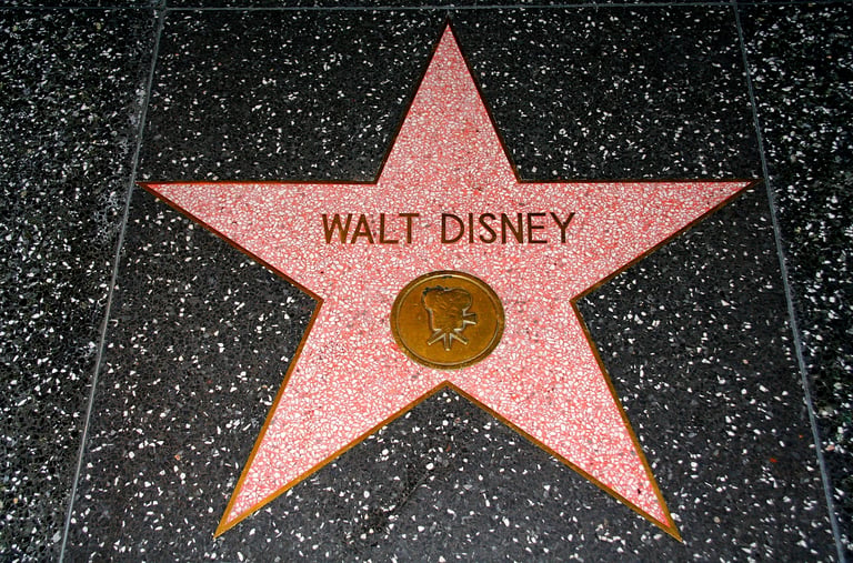 walt-disney-star-hollywood-walk-of-fame-los-angeles