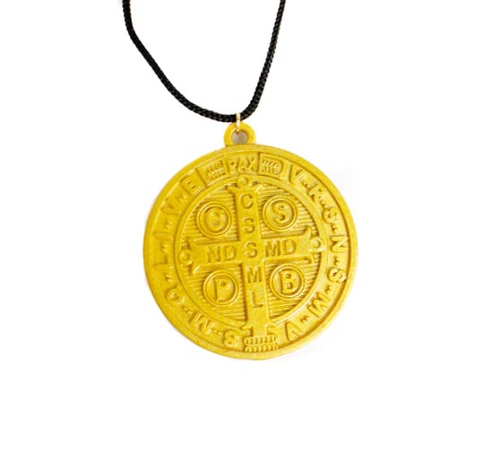 Medalha de São Bento de resina 3D