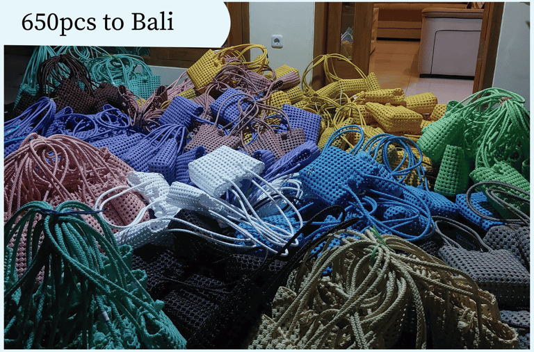 Wholesale jali jali woven plastic bags 650 pcs order shipped to Bali by Craftvitas Indonesia