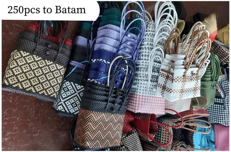 Bulk recycled plastic jali jali woven bags 250 pcs shipped to Batam