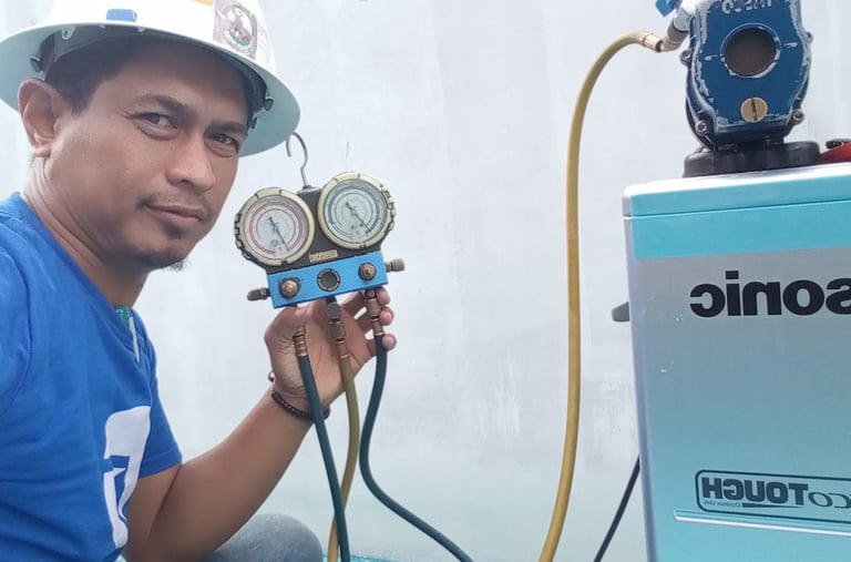 Vacuum Unit AC saat Pemasangan