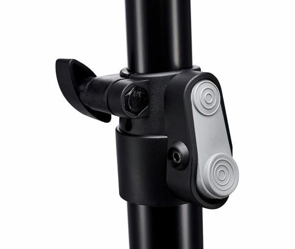 Detalle del sistema de ajuste de altura de la barra distanciadora Millenium BS-2020S MK II