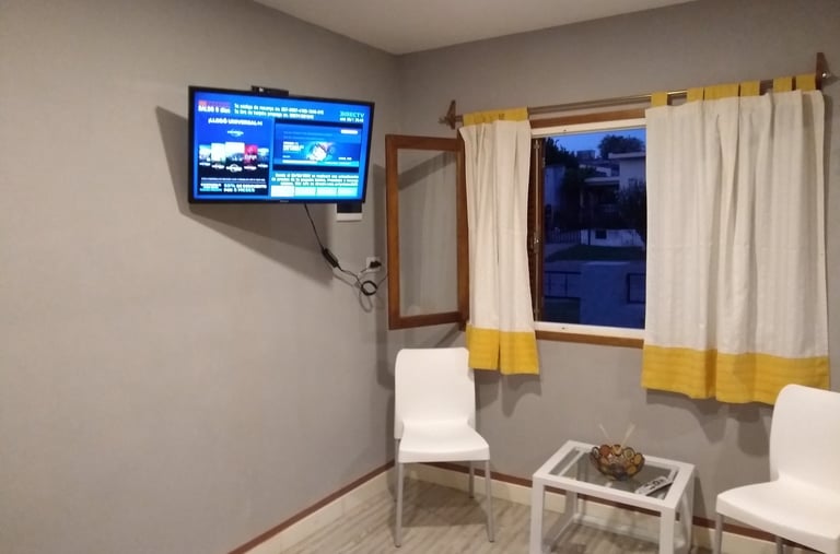 El Refugio - Estudio/loft área estar TV