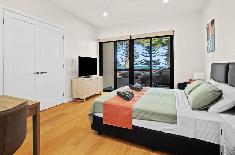Modern 1 bedroom beachfront studio in Victor Harbor