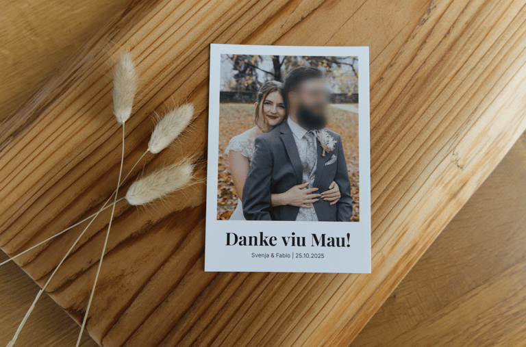 Schlichte Dankeskarte als Postkarte mit Foto und Text.