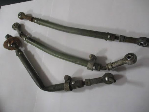 Skymaster Nose Gear Steering Rods