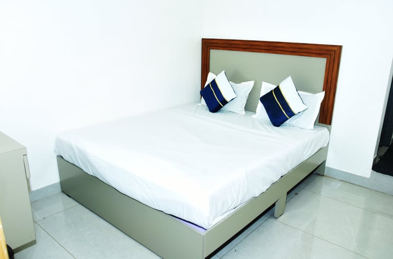 AC Deluxe Room Hotel JK Morbi