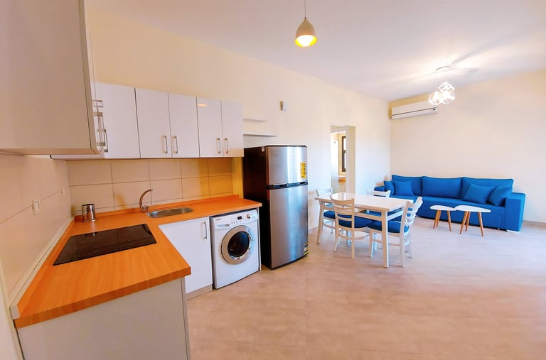  1 bedroom Golf Heights first floor with balcony 250€