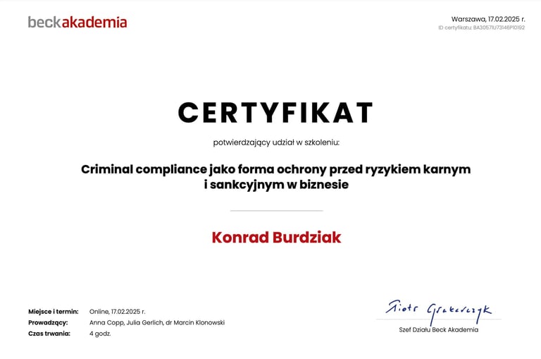 Certyfikat potwierdzający kompetencje adwokata zajmującego się sprawami karnymi w Szczecinie.