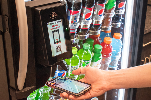 Advanced payment methods for a vending machine