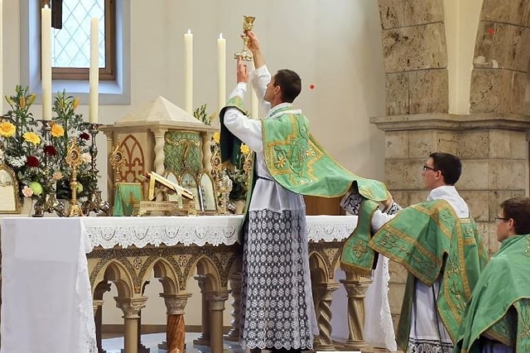 Fraternidad Sacerdotal de San Pío X