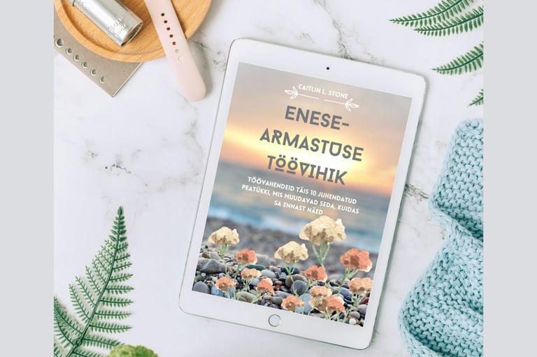 Enesearmastuse Töövihik Soul Sisters Tarot