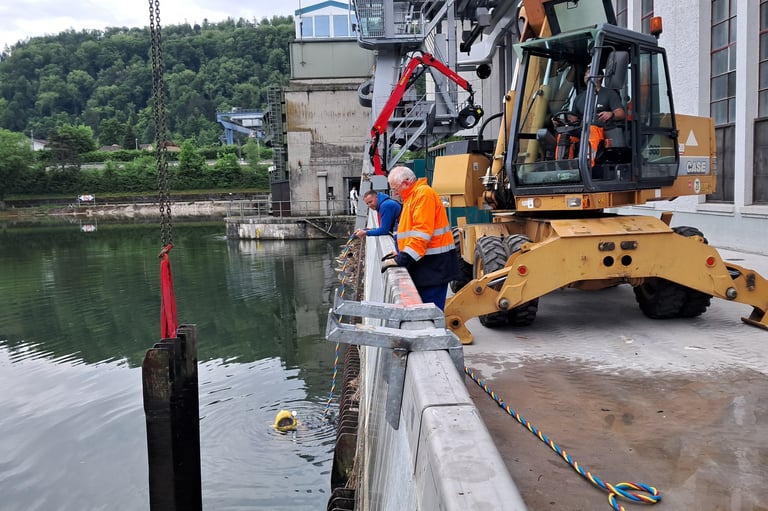 Berufstaucher Kraftwerkssanierung