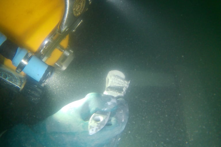 Industrietaucher Unterwasserbeschichtung LECO Unterwasserharz